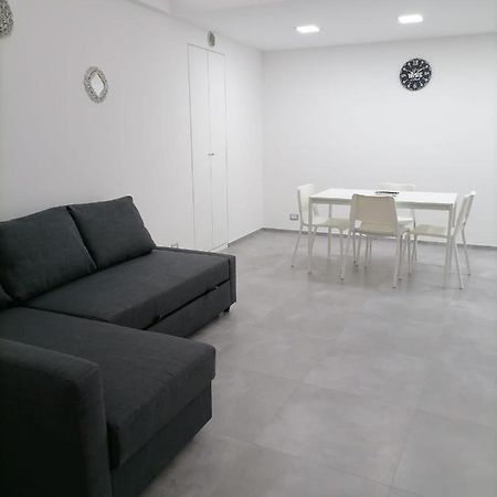 Darsena Apartments Molfetta Bagian luar foto