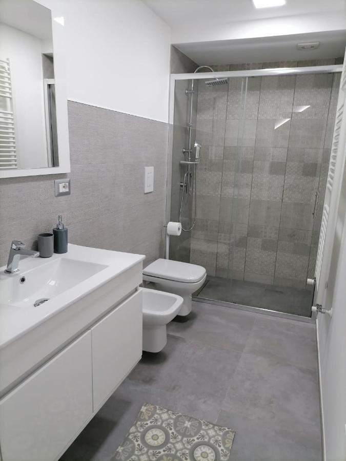 Darsena Apartments Molfetta Bagian luar foto