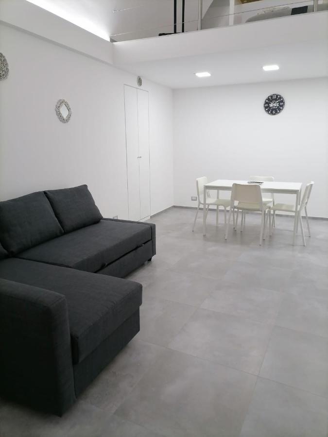 Darsena Apartments Molfetta Bagian luar foto